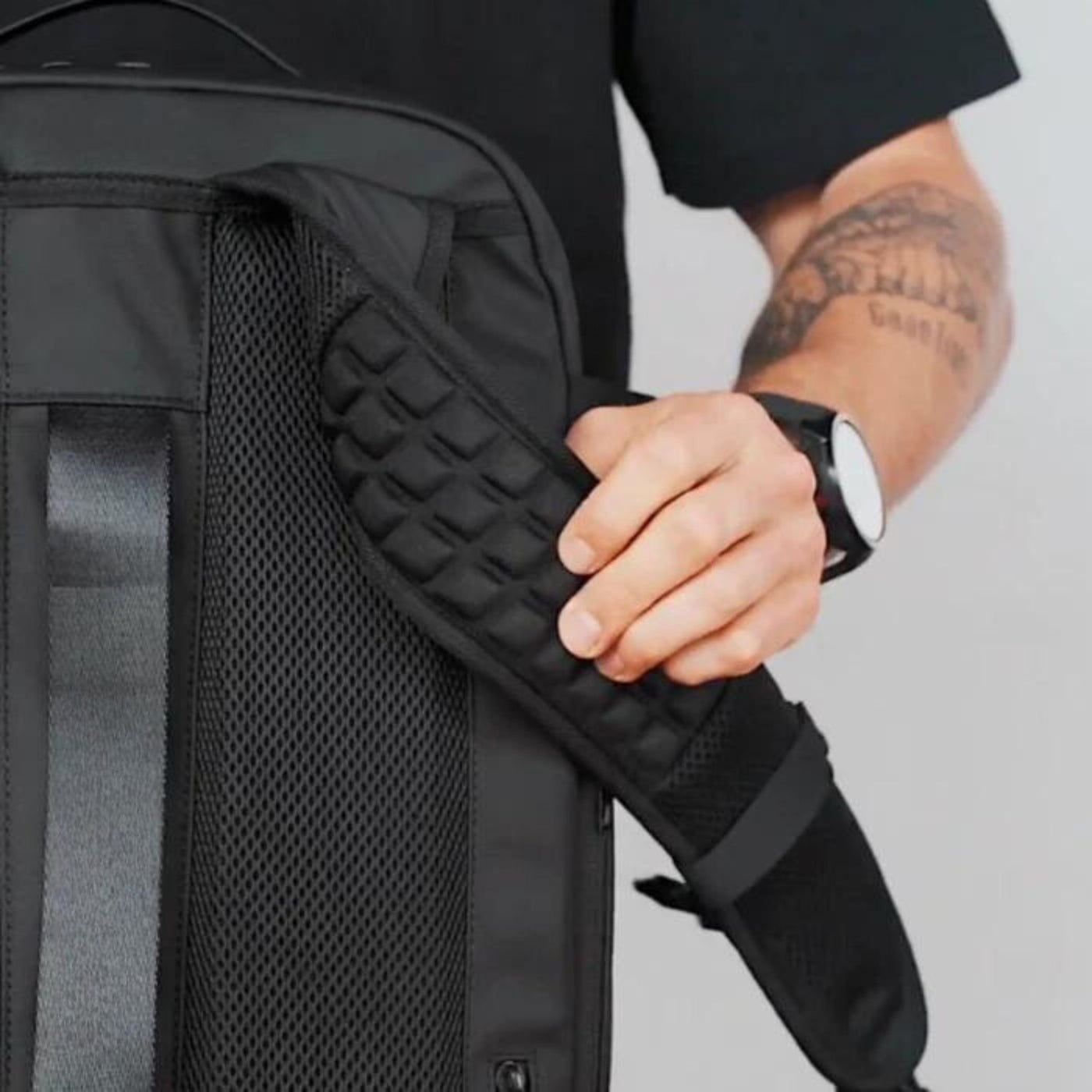 Nomadic Travel Vac-Pack